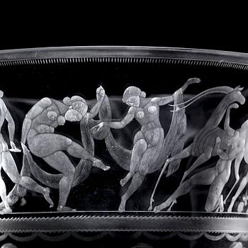 Simon Gate, an engraved glass bowl with plate, Orrefors, Sweden 1923, model 122.