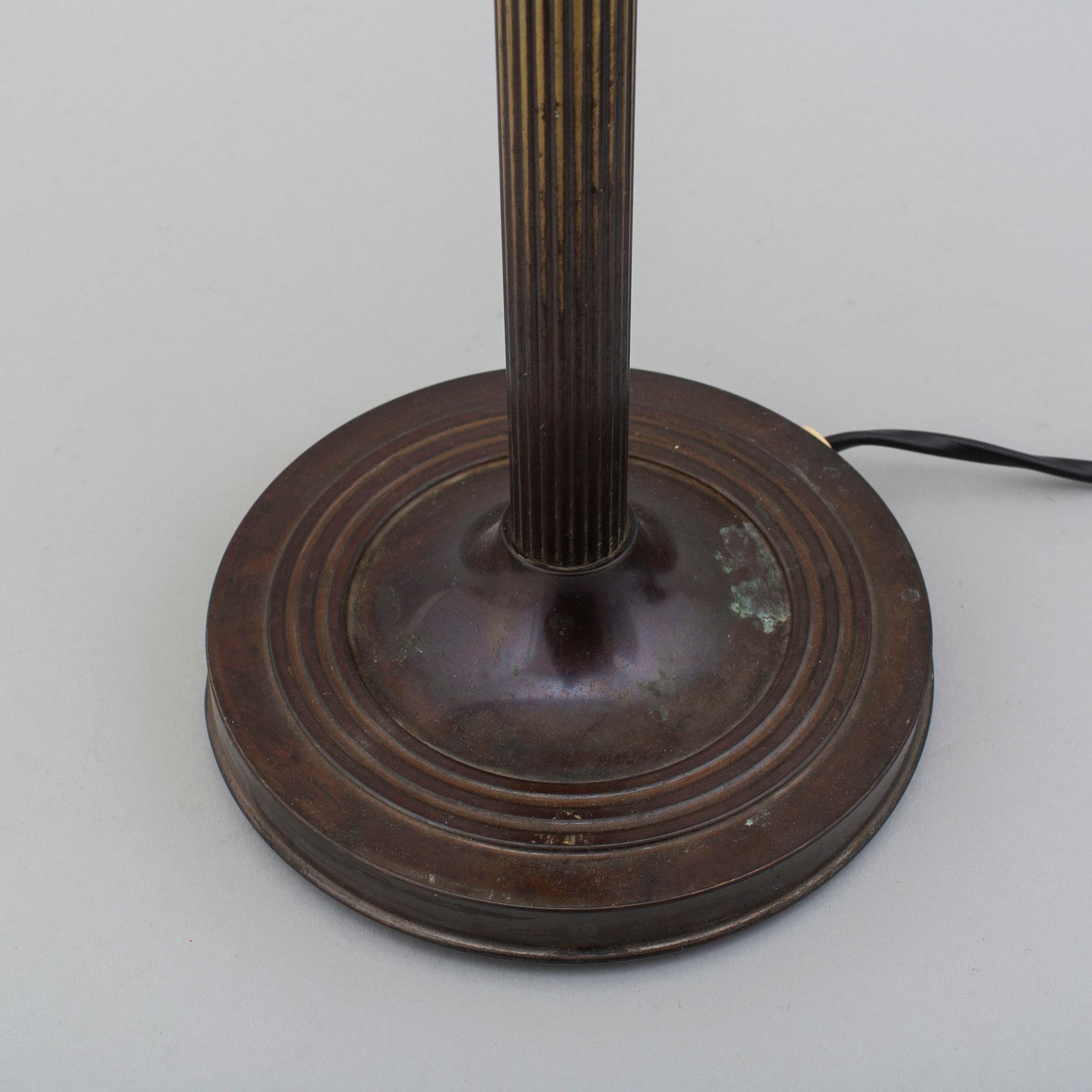BORDSLAMPA, koppar, 1900-talets mitt.