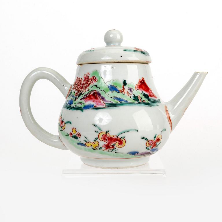 A famille rose teapot with lid, 18th Century.