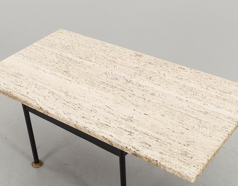 SOFFBORD, skiva i travertin, 1900-talets andra hälft.