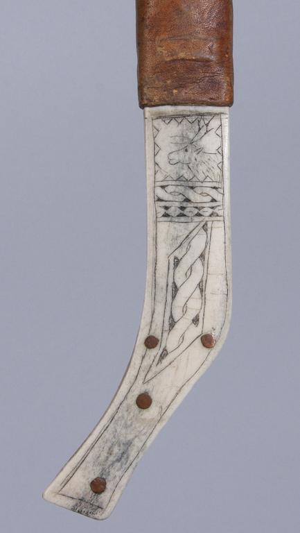 KNIV, ben, monogramsign, 1900-tal.