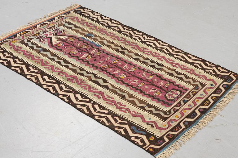 A rug, antique Anatolan Namazlyk kilim, ca 168 x 106 cm.