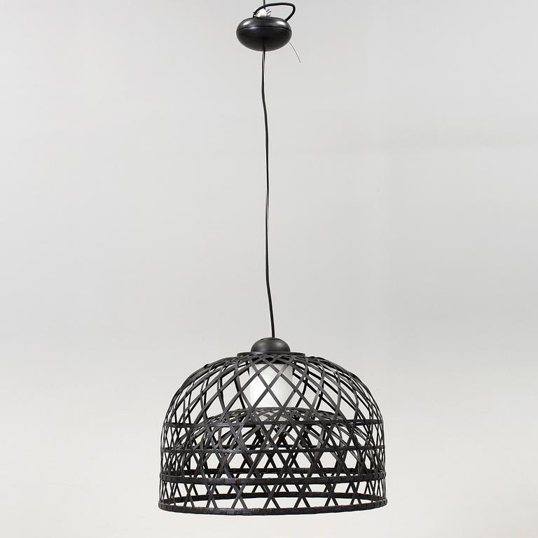 NERI&HU, taklampa, "Emperor", Moooi, 2000-tal. Höjd 117 cm.