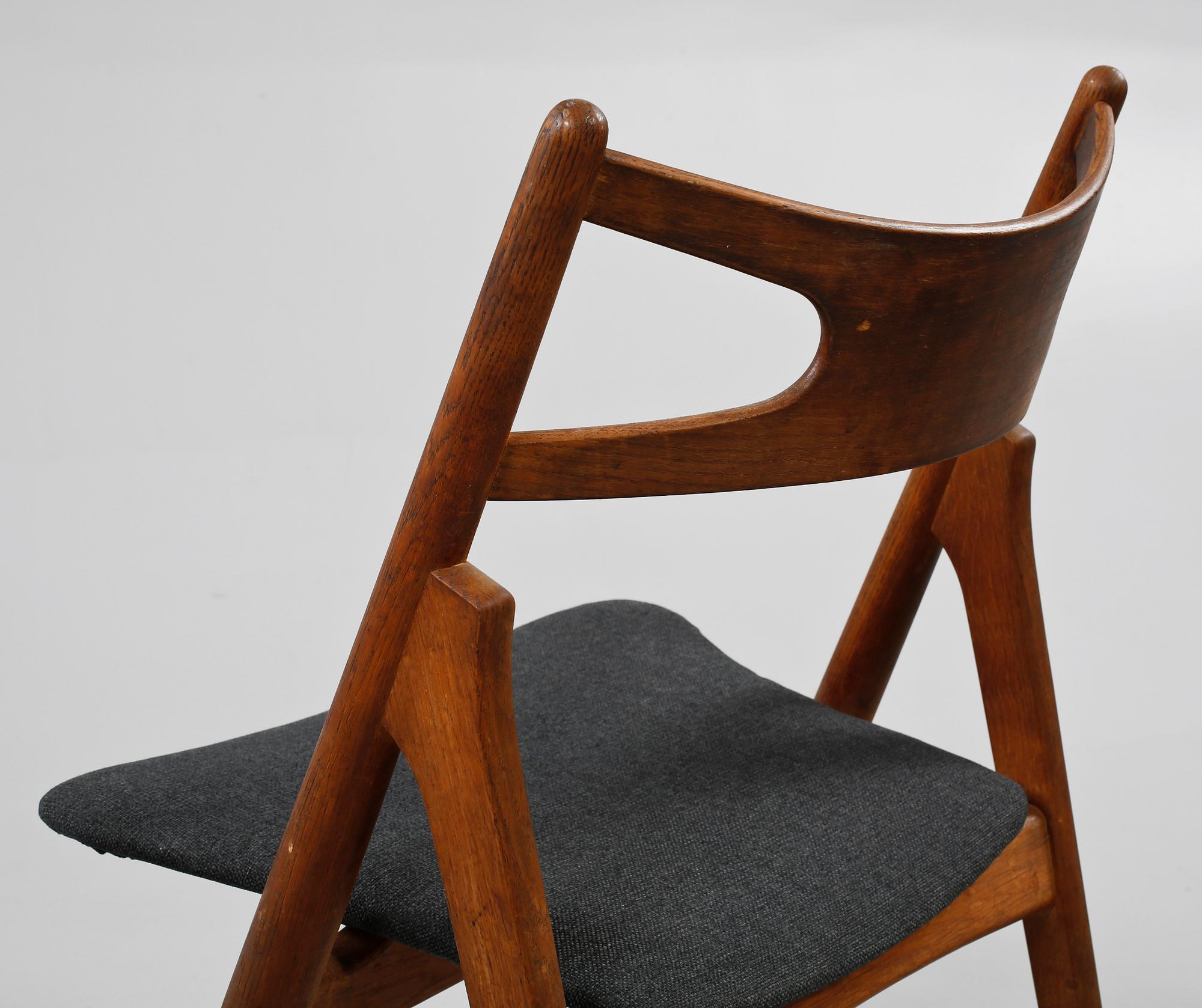 STOLAR, 3 st, "CH-29" / "Savbukkestolen", Hans J Wegner, Carl Hansen & Son, Danmark, 1900-talets andra hälft.