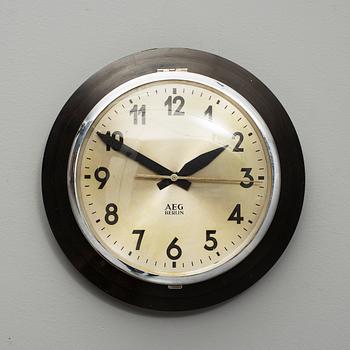 PETER BEHRENS, väggklocka, AEG Electric Supply Clock, Berlin. 1900-tal.