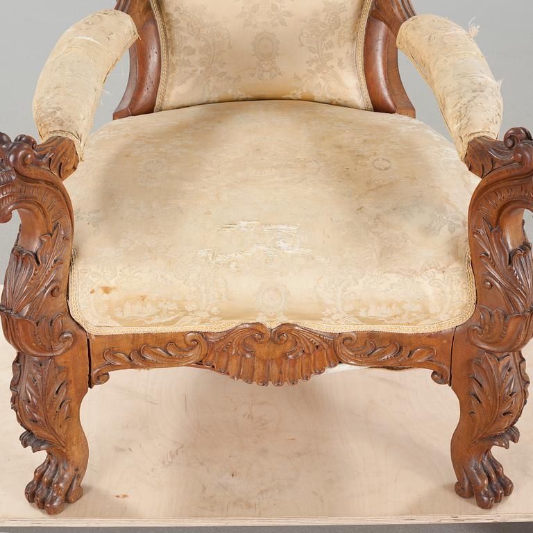 FÅTÖLJ, nyrokoko, sent 1800-tal.