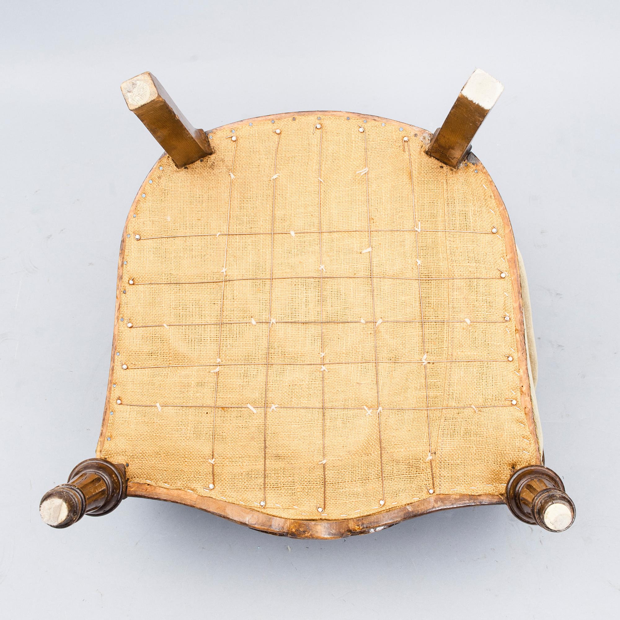 KARMSTOL, rokokostil, 1800-talets slut.