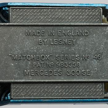 LESNEY MATCHBOX SERIES, 4 st, bland annat Bedford Evening News Van RW 42A-1.