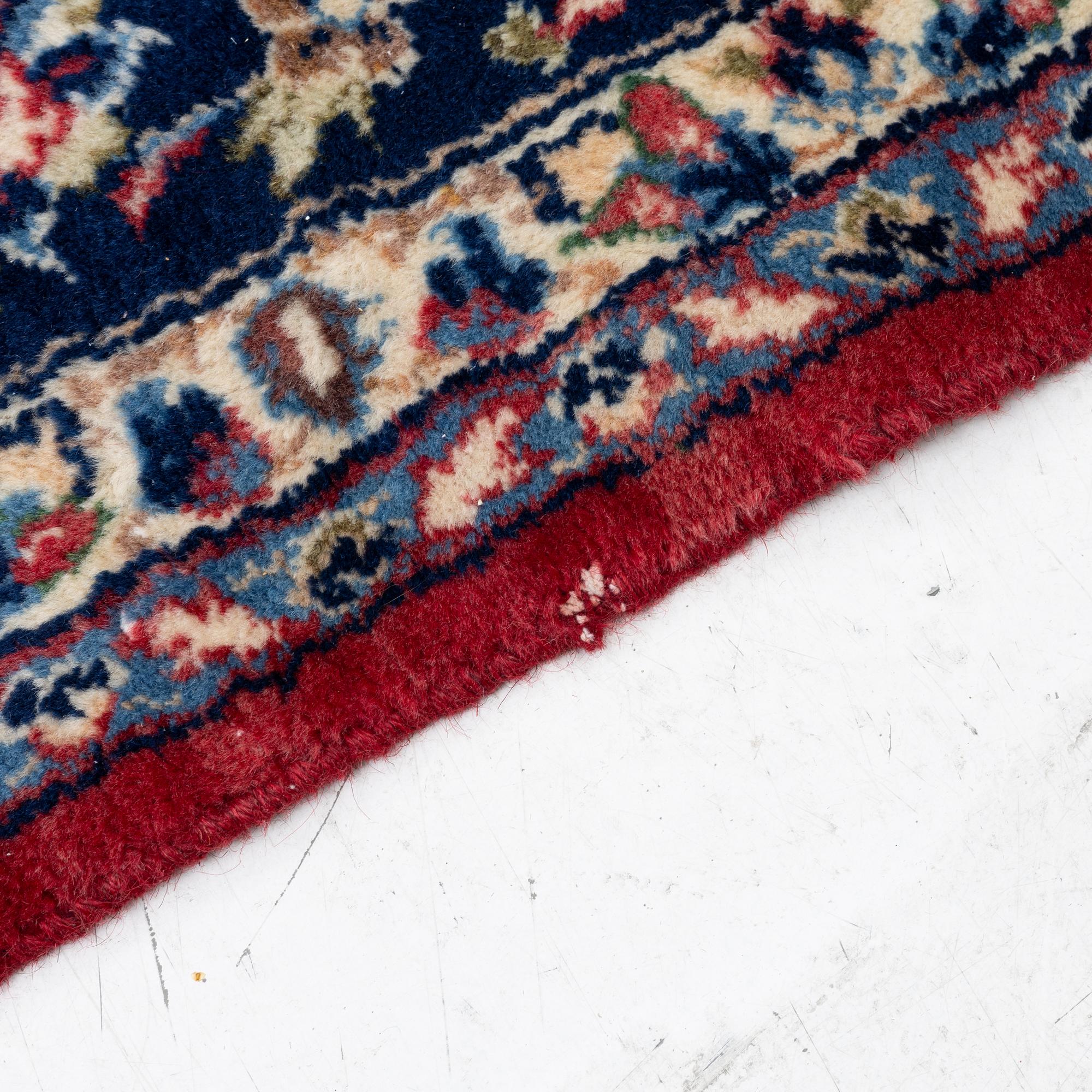 Matta, Najafabad, ca 370 x 260 cm.