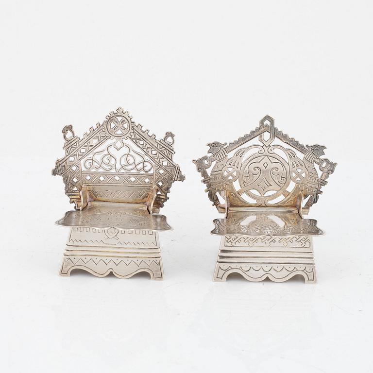 Two Russian Silver Salt Cellars, Moscow 1886-88.