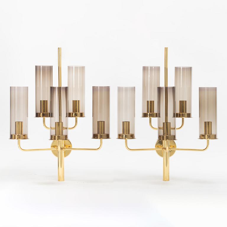 Hans-Agne Jakobsson, vägglampetter, ett par, "Sonata", modell "V169-5", Hans Agne Jakobsson AB, Markaryd, 1960-70-tal.