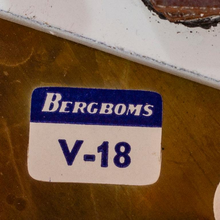 BERGBOMS, vägglampor, ett par, "V-18", 1900-talets andra del.