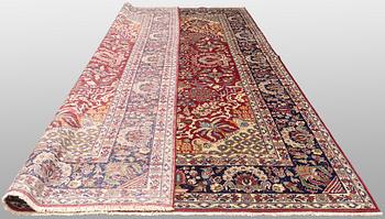 A carpet, Najafabad, ca 448 x 287 cm.