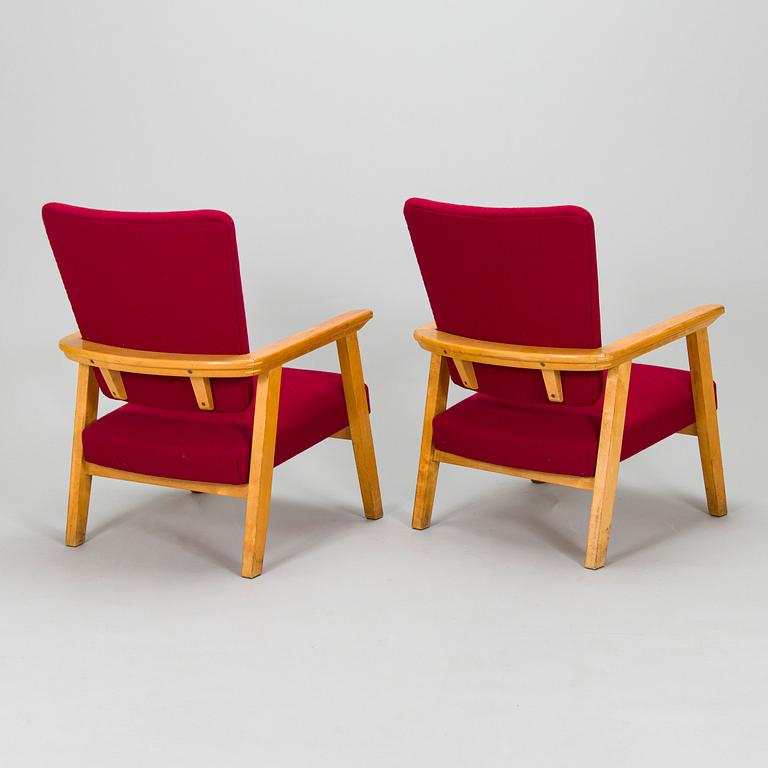 Paul Bernoulli, a pair of 1940's armchairs '1171' for O.Y. Huonekalu- ja Rakennustyötehdas A.B.