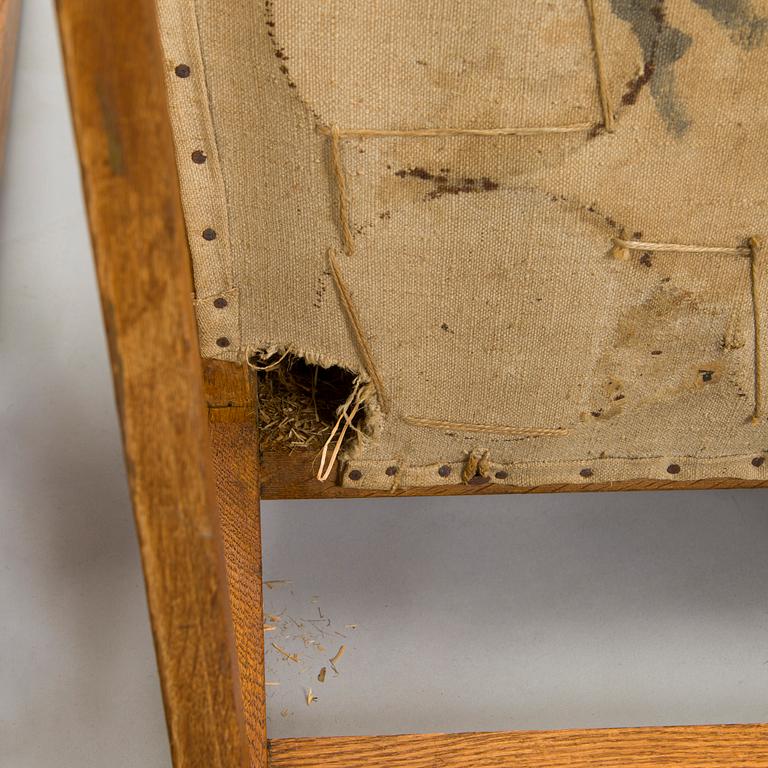 Louis Sparre, A table and two chairs for Aktiebolaget Iris, Borgå around 1900.