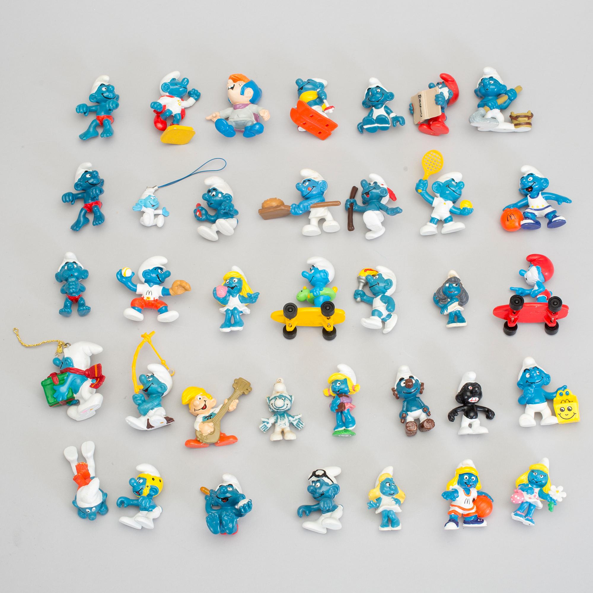 SMURFAR, 100 stycken, bl.a. Schleich, mestadels 1970/80-tal.