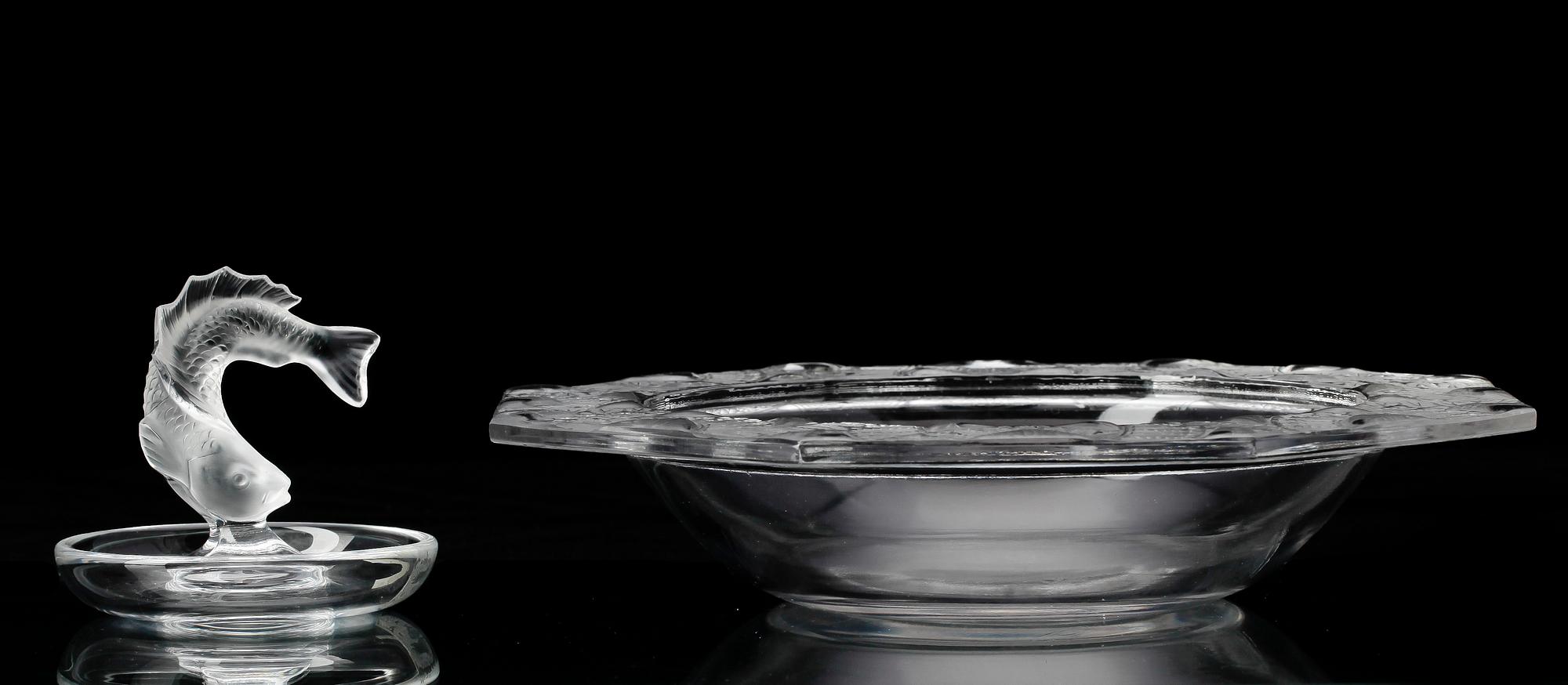 SKÅL samt NÅLFAT, glas, Lalique, 1900-tal.