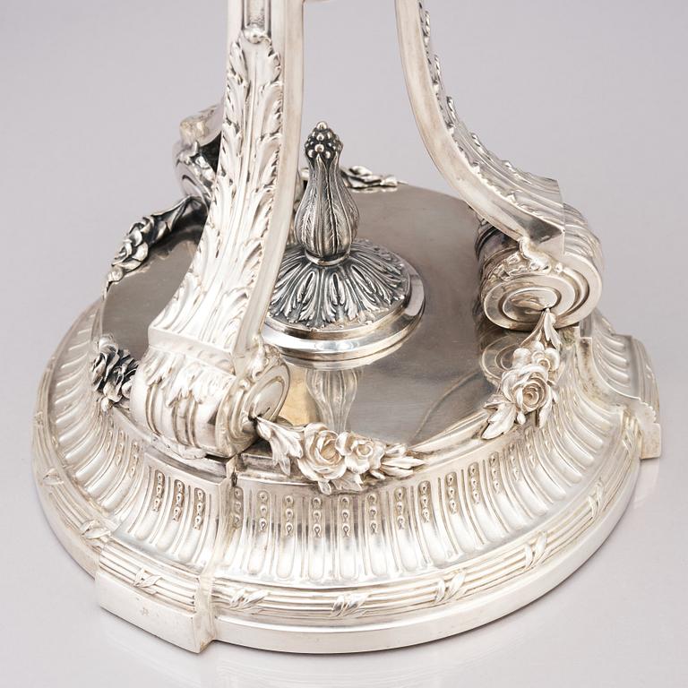 A pair of Swedish silver candelabras, CH Hallberg, Stockholm 1907.