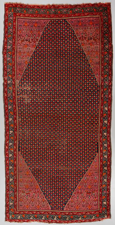 MATTA, Farahan, old/semiantik, 340 x 175 cm.