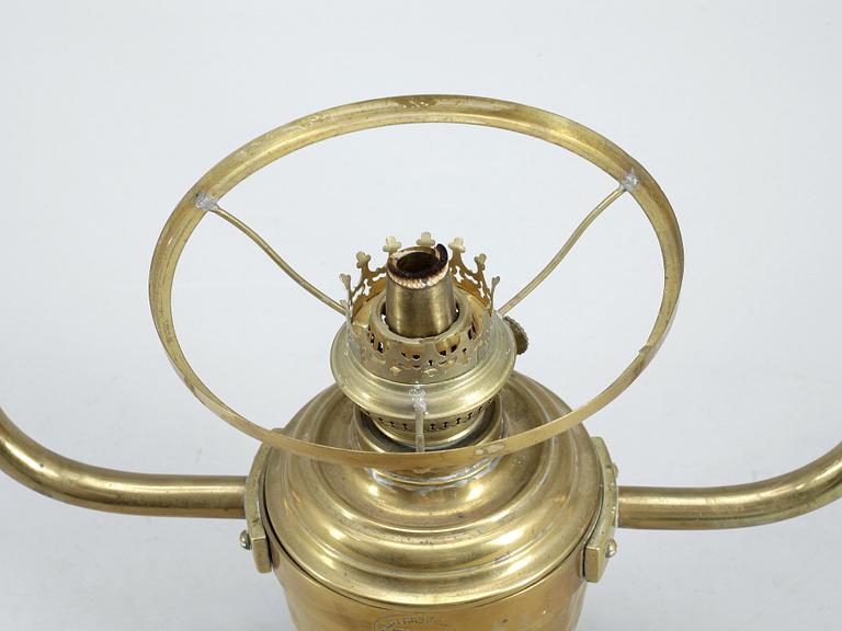 TAKFOTOGENLAMPA, mässing, J.C. Larsén & Co, Stockholm, 1900-talets början.