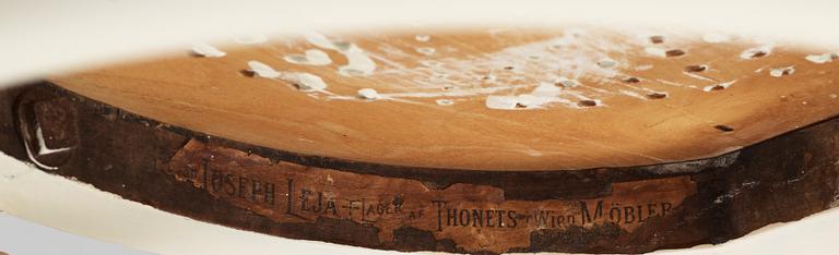 STOLAR, ett par, Thonet, omkring år 1900.