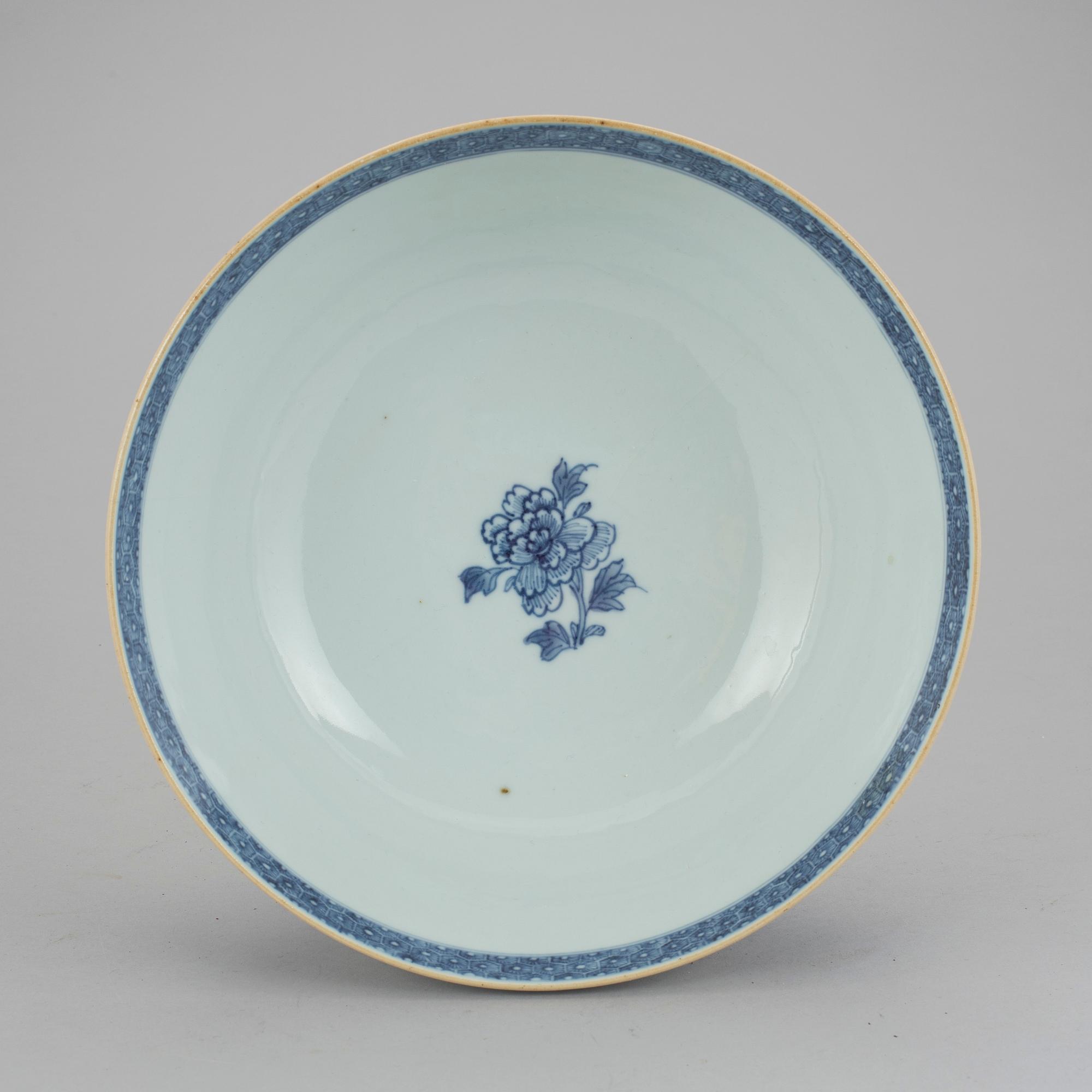 SKÅL, porslin, Kina, Qian Long 1736-1795.