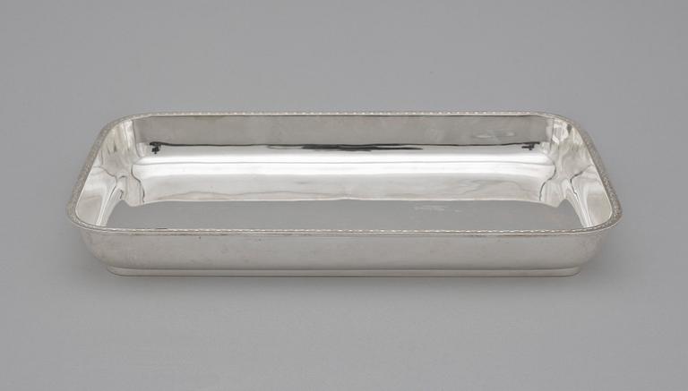 BRICKA, sterling, Borgila, Stockholm. 1949. Vikt: 535 gram.