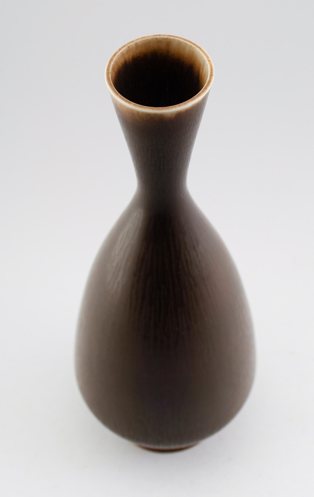 VAS, stengods, Berndt Friberg, Gustavsbergs studiohand d.