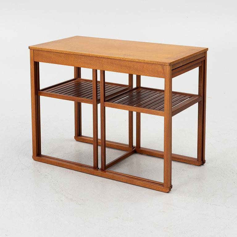 Carl Malmsten, Nest of tables, 3 pieces, “Släden”, jubilee model, 1988, no. 157.