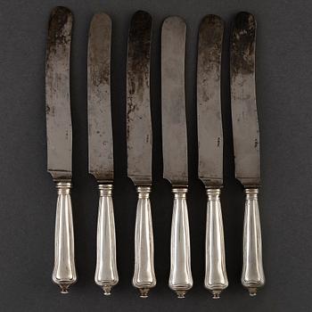 6 silver knives. 19th century.