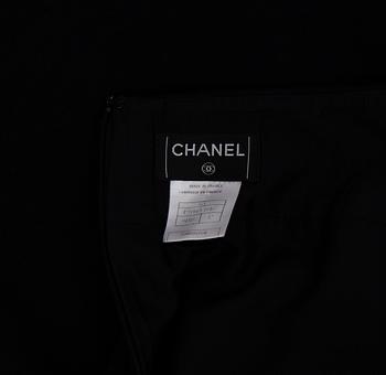 DRÄKT, Chanel, storlek 42.