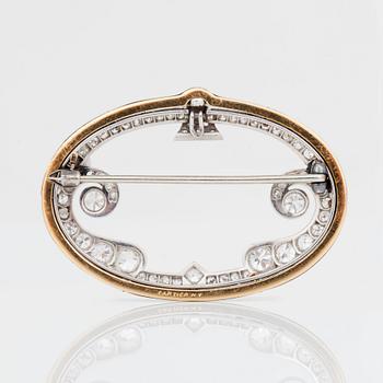 BROSCH, Art Deco, signerad Cartier N.Y, med gammalslipade diamanter samt emalj.