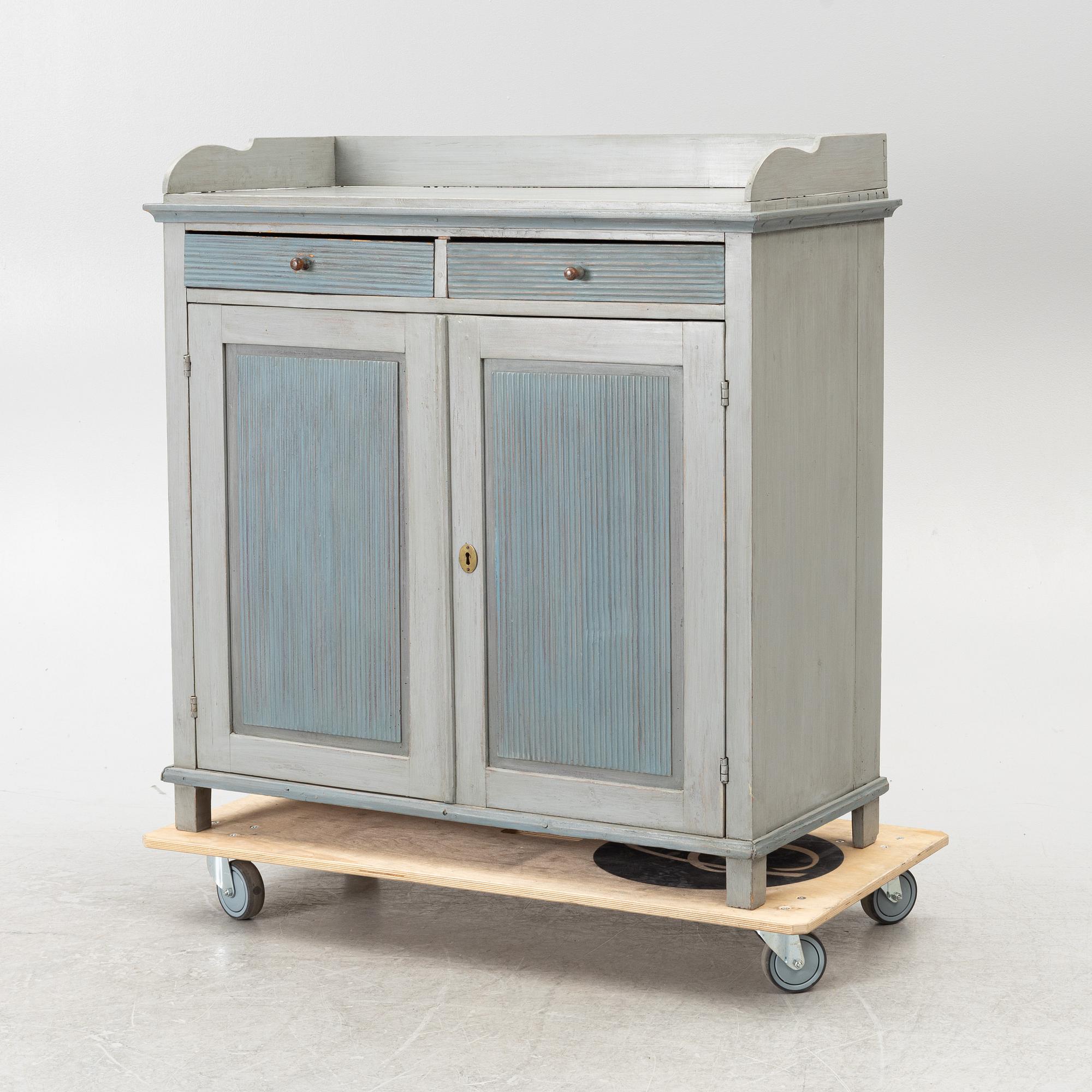 Sideboard, Gustavian, early 19th century.