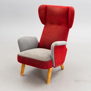 A mid 1940s armchair for Hiort Tuote Puunveisto, Finland.