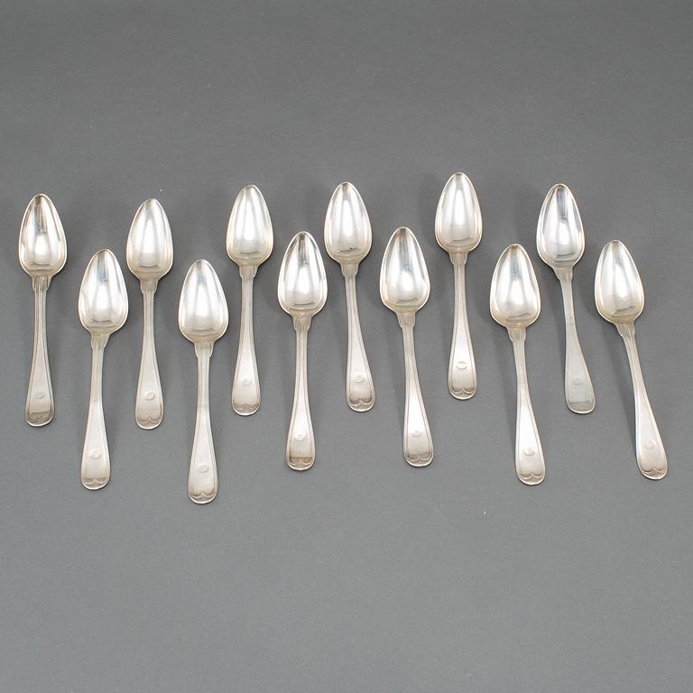 A Swedish set of twelve 19th century silver dessert spoons, mark of ID Blomstervwall, Gothenburg 1825.