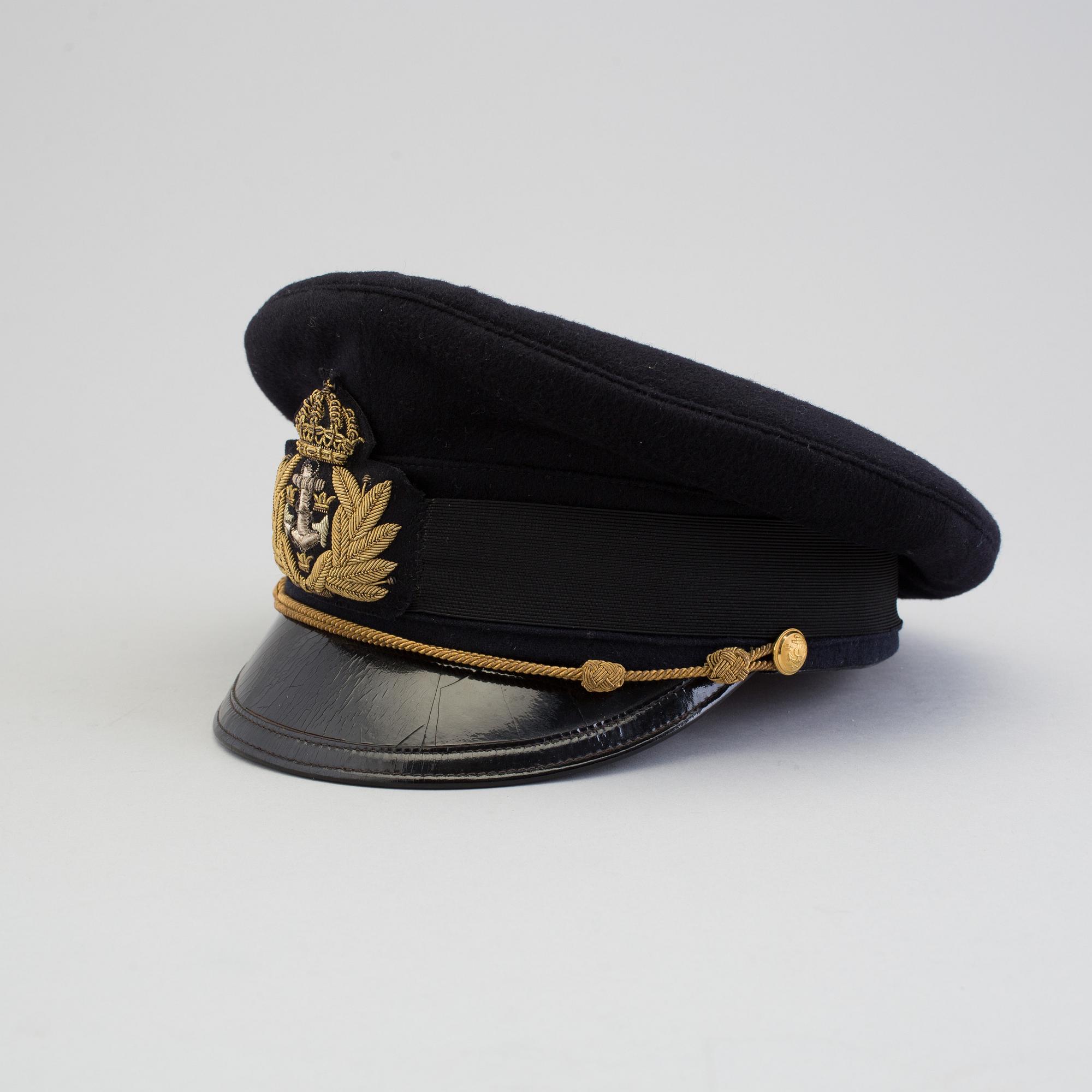 A Swedish Royal Navy officer cap from Rörström & Co in Stockholm, early 20th century.