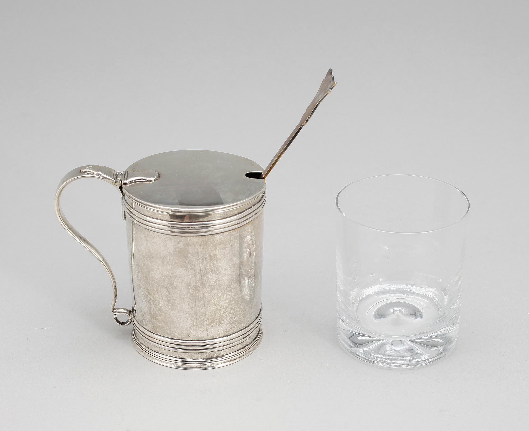 SENAPSKANNA, silver, Anders Lundqvist, Stockholm 1823. Vikt 180 g.