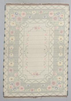 MATTA, rya, 170 x 240 cm.