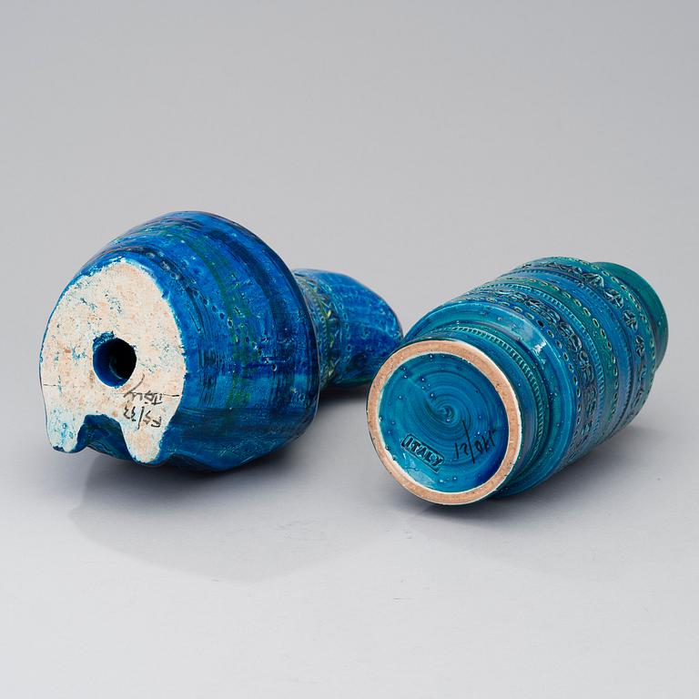 A Rimini blue ceramic sculpture and a vase by Aldo Londi for Bitossi, Italy early 1960s.