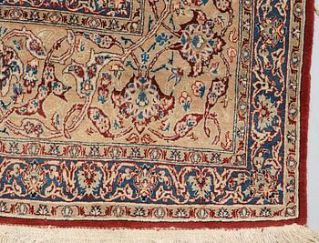 SEMI-ANTIQUE NAIN. 309 x 213,5 cm.