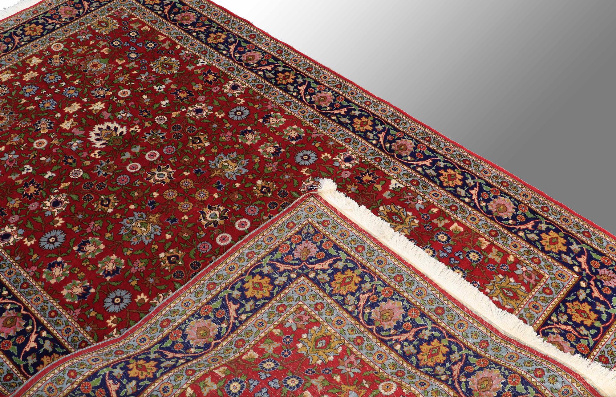 MATTA, orientalisk, signerad, 230 x 140 cm.