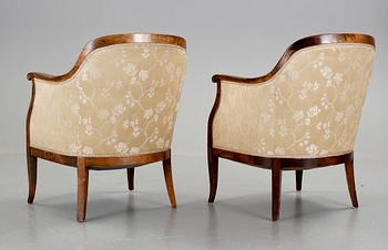 FÅTÖLJER, ett par, tidigt 1900-tal.