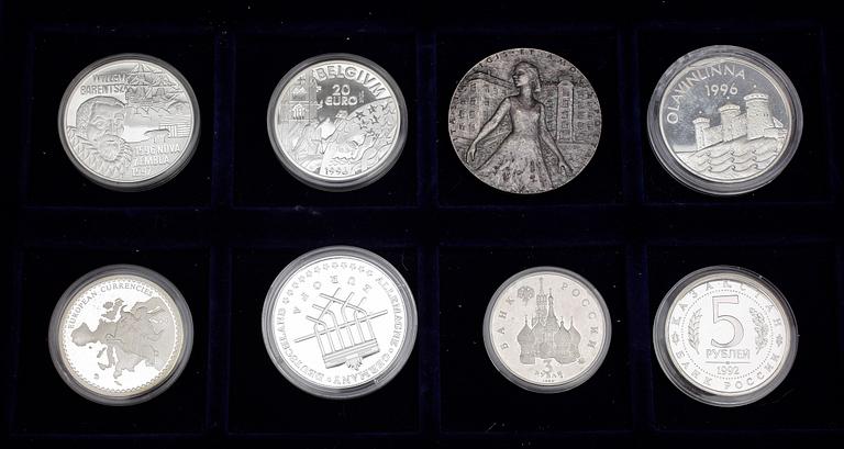 SILVERMYNT, 19 st, bla MVG, Stockholm 1900-tal. Totalvikt (med etuier) 753 g.