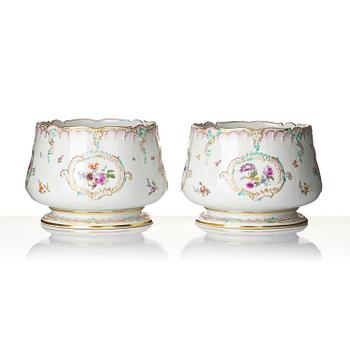 Ytterfoder, ett par, porslin. Meissen, 1890-tal.