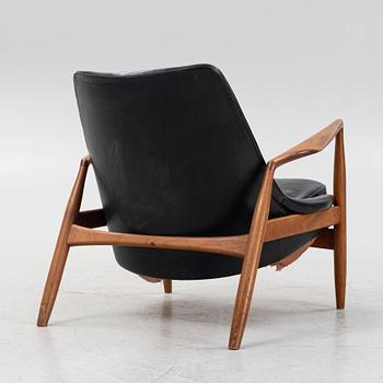 Ib Kofod Larsen, a 'Sälen' (Seal) armchair, Olof Perssons Fåtöljindustri (OPE), Jönköping, Sweden 1950-60s.