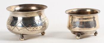 PARTI DIVERSE, 4 delar, lack och silver. Japan och Ryssland, 1800/1900-tal.