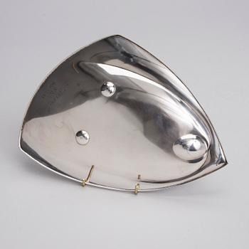 FAT, silver, Tapio Wirkkala, Hopeakeskus, Tavastehus 1961. Vikt ca 268 g.