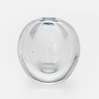Gunnel Nyman, vas, glas, signerad Gunnel Nyman Nuutajärvi 1947/1987.