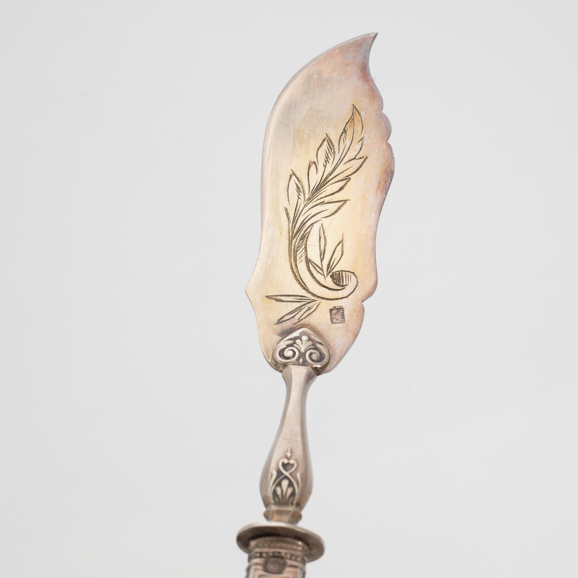 Serveringsbestick, 4 st, silver, Frankrike, omkring 1900.