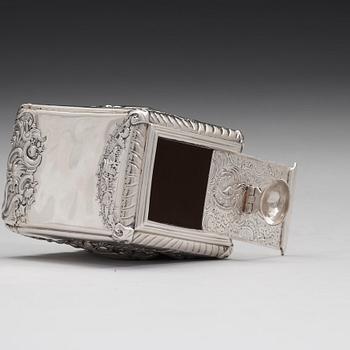 An English 18th century George II silver tea-caddy, mark of Christian Hillan, London 1738.